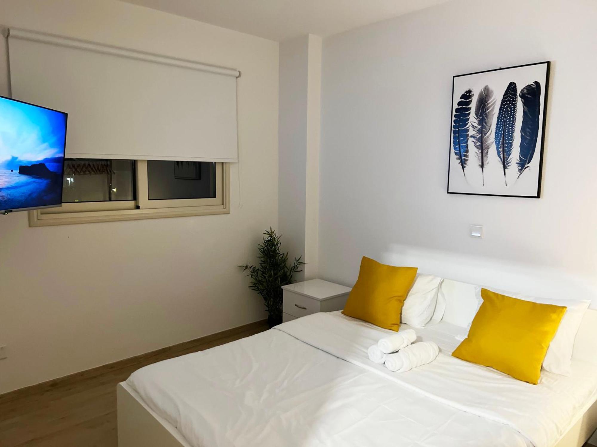 Earth Apartment Larnaca Exterior foto